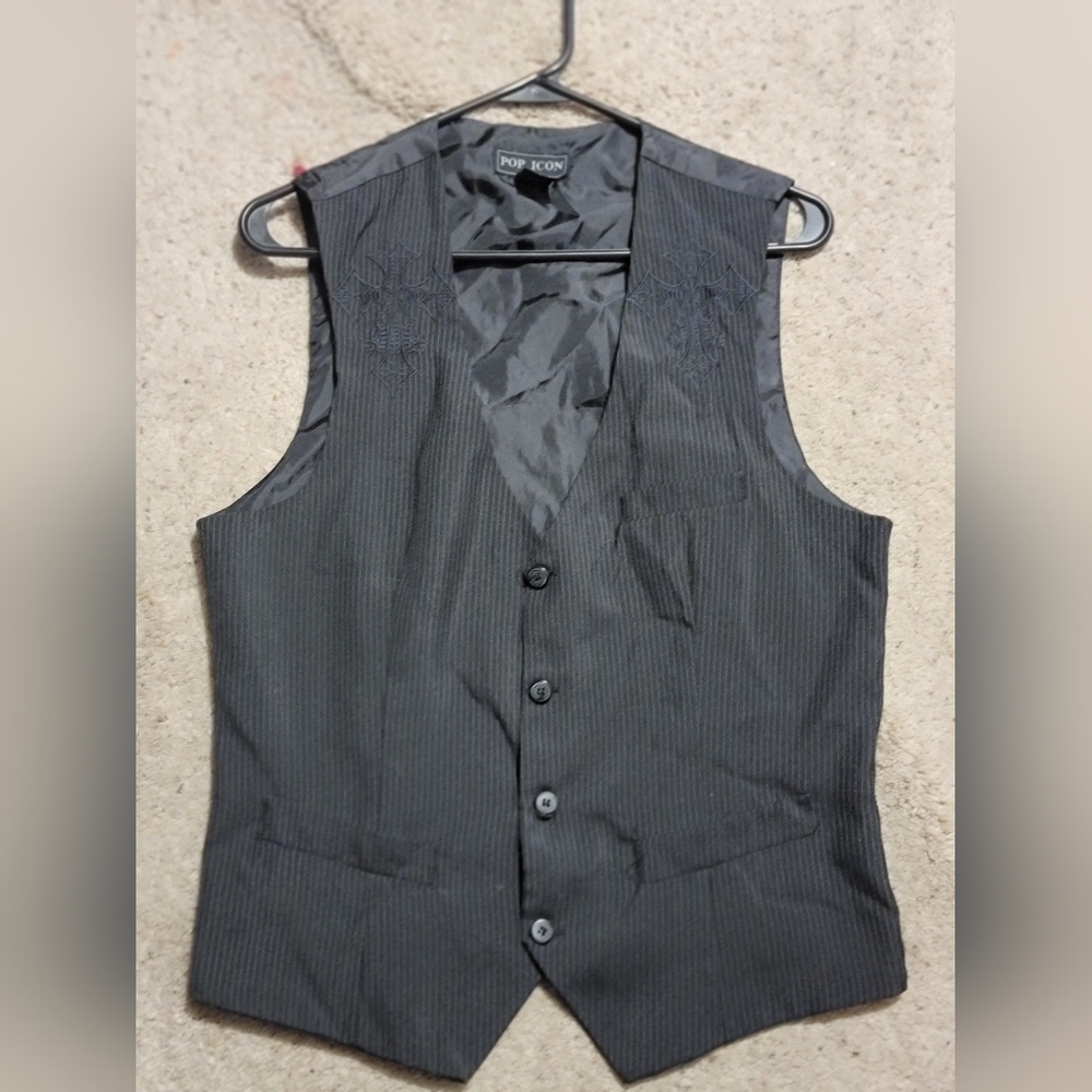 Pop icon vest